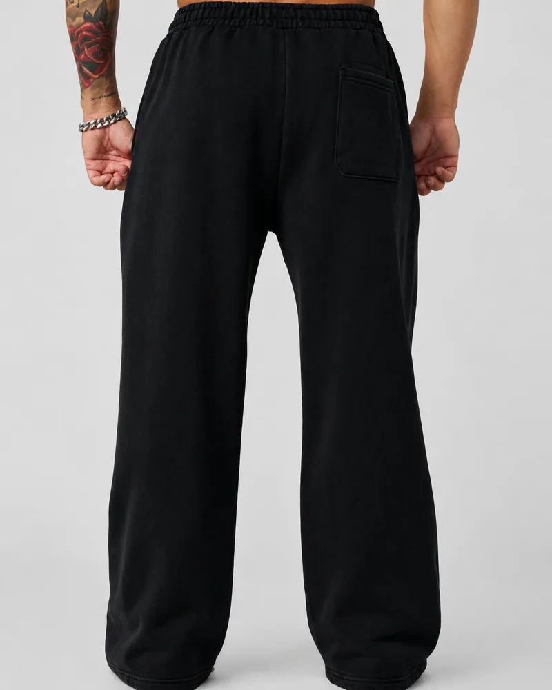 Elevated Essentials - Baggy Sweats de YoungLA en Black Wash