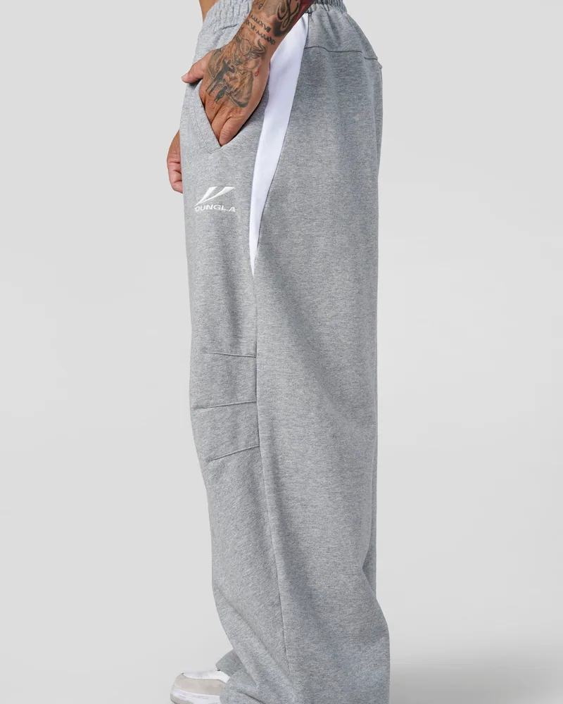 Baggy Ass Sweats de YoungLA. Foto de referencia