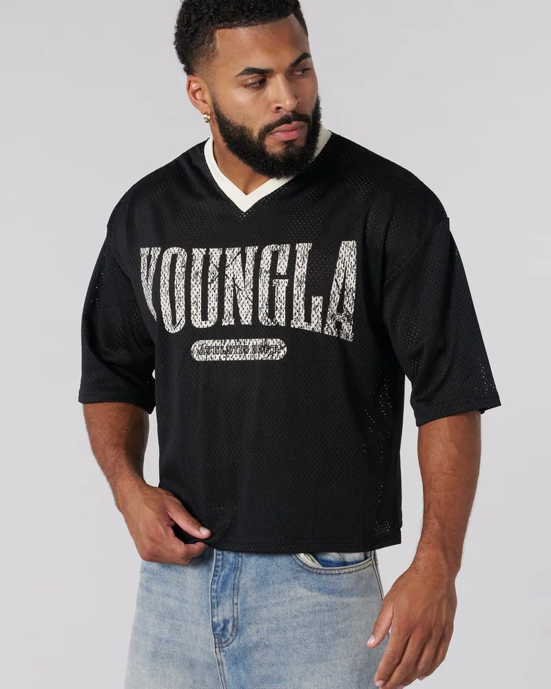 Varsity Football Cropped Jersey de YoungLA. Foto de referencia