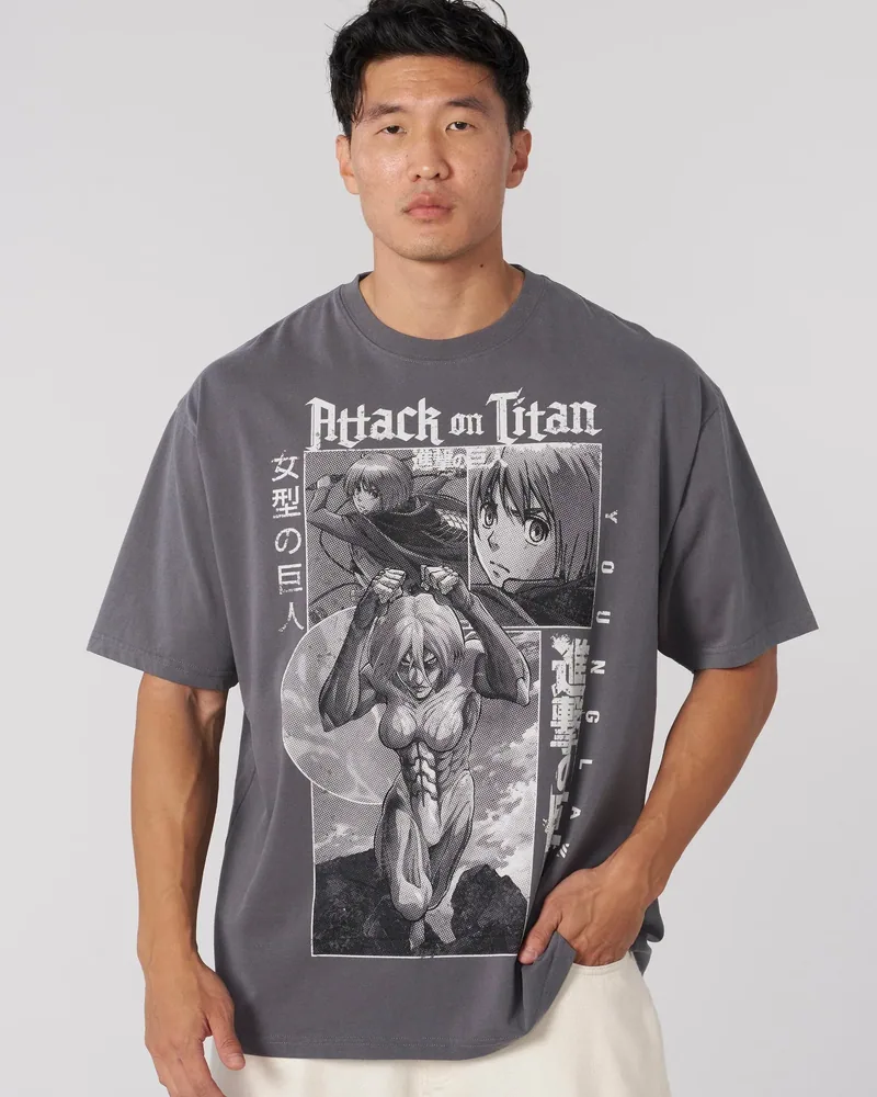 AOT x YLA Classic Tees de YoungLA en Female Titan