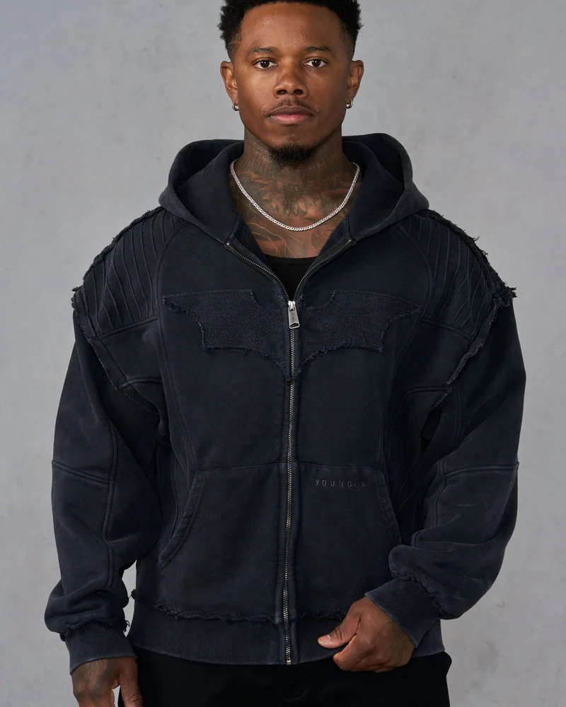 Batman Armored Zip-Ups de YoungLA en Black Wash